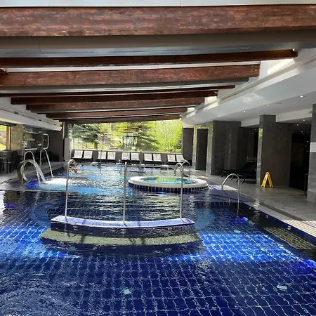 Cozy With Pools And Spa, Ivan Rilski Bansko